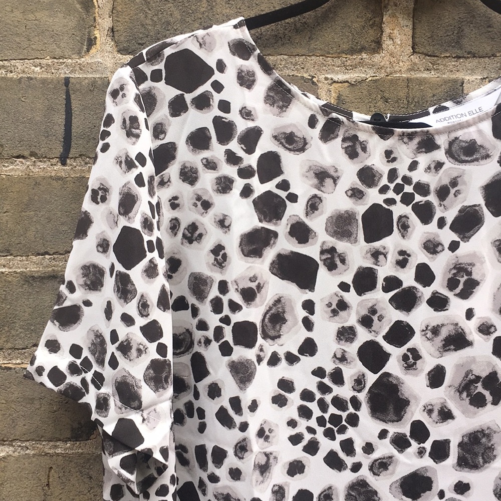 Addition Elle, NWT Crewneck Blouse, Giraffe, Animal Print, Sz 0X/12
